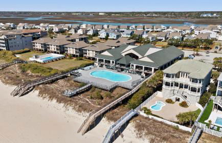 Oceanview 4BR/4BA Condo, Steps to Beach/Pool - Foto 48
