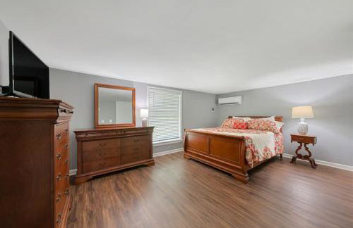 Dual Delight Stylish Duplex 2-Unit Home - Foto 4