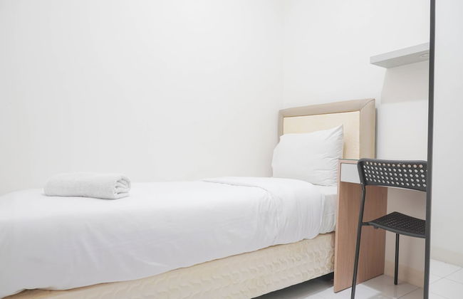 Homey and Minimalist 2BR at Podomoro Golf View Apartment - Photo 13