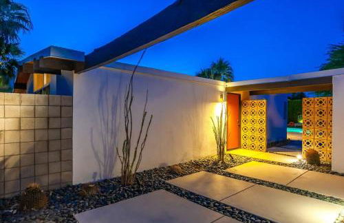 Mid-Century Krisel House with Salt Water Pool and Firepit - Foto 7