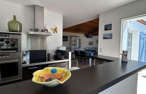 Maison 5 pièces, 8 couchages, proche plage et port, terrasse plein sud, ménage inclus - FR-1-224B-236 - Foto 7