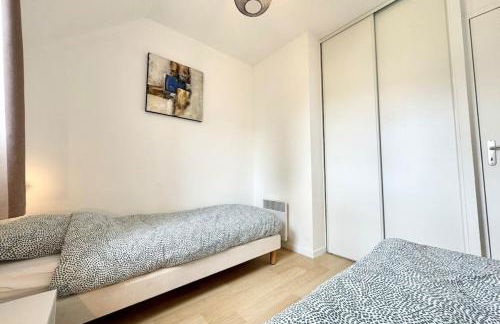 Comfortable Holiday Home Close to a Golf Course in Brittany - Foto 34