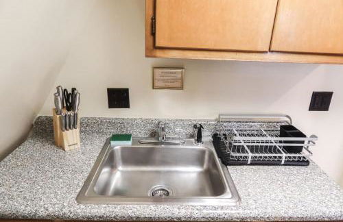 Cozy Attic Studio for 2 5min to NYC Train Station - Foto 5