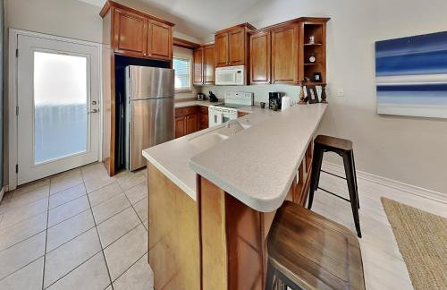 Beach Bunker by Silver Sands Vacation Rentals - Foto 16