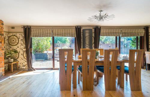 Huge 8 Bed Manor House with Hot Tub, Cinema Room, Games Room - Foto 59