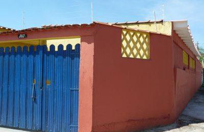 Casa c/ Piscina - Ampla e Arejada Balneário Gaivota - 300 mts da Praia - Foto 15