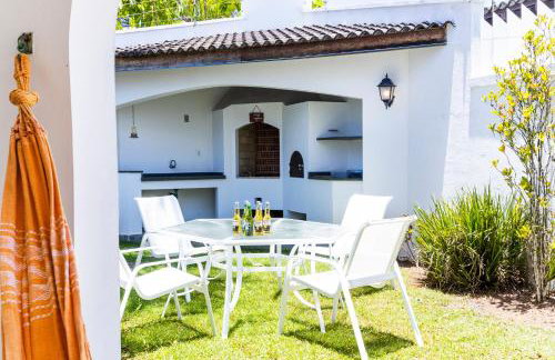 Linda Casa a 50m da Praia com Churrasqueira e Jardim - Photo 93