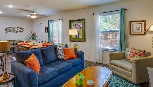 Game Room and Walk to Beach Gun Barrel City Gem! - Foto 4