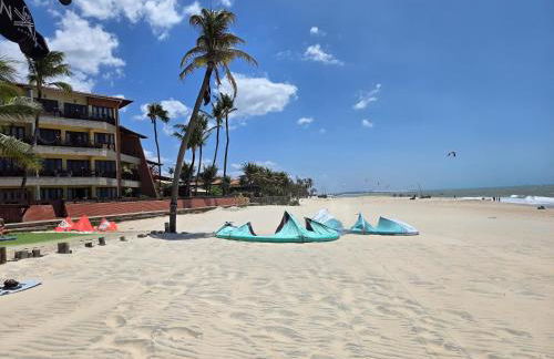 Cumbuco Penthouse - Som do Mar - Pé Na Areia - Ocean View - Ar Condicionado, perto do centro, 2 dormitórios, piscina, cozinha - Foto 29