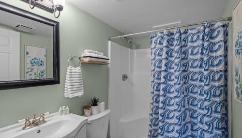 Modern 2BRM 2BATHRM Condo Near Everything in Augusta - Foto 2