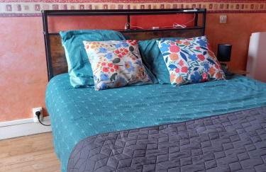 Cap Sud - 53m2- VUE PYRENEES- HYPERCENTRE-WIFI FIBRE -Nouvelle literie - Photo 1