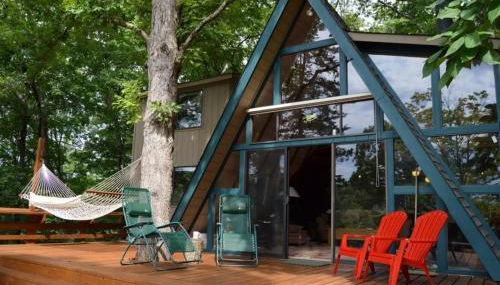 Dock and Resort Perks Quiet Lakefront Cottage - Foto 2