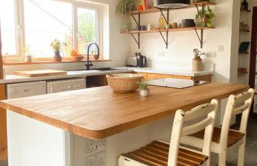 Central Seaside Bungalow - Foto 1