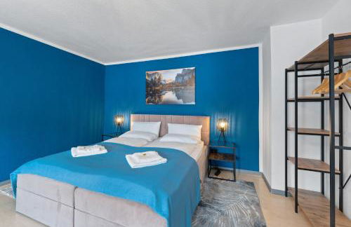 Krone - ES Bhf - 2Zi & 90m2 & 6xPrs - Balkon - 65"TV & Netflix - Foto 3