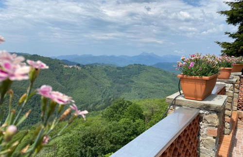 Home Holidays Crasciana, con terrazza vista sulle Alpi Apuane. - Foto 62