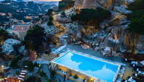 Villa Esmeralda - Free Wifi - With Swimming Pool - Foto 2