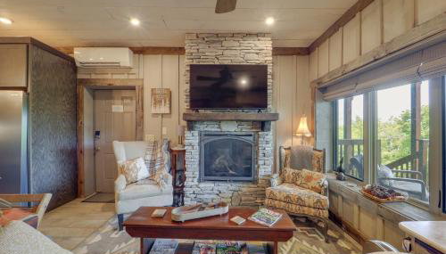 1 Mi to Beech Mtn Cabin with Fire Pit and BBQ! - Foto 5