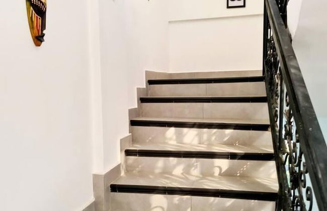 Spacious, Quiet & Cozy- Close to Highway-parking - Foto 30