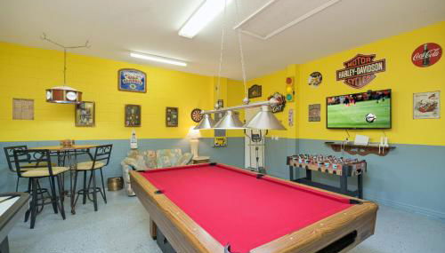 Sunny, Family-Friendly Villa with Large Pool in Gated Community Near Disney - Foto 4, Game Room
