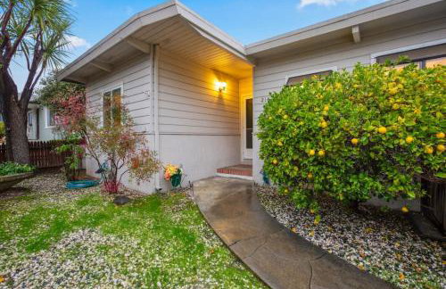 2BR Close To Stanford, Medical Center and Hospital - Photo 16