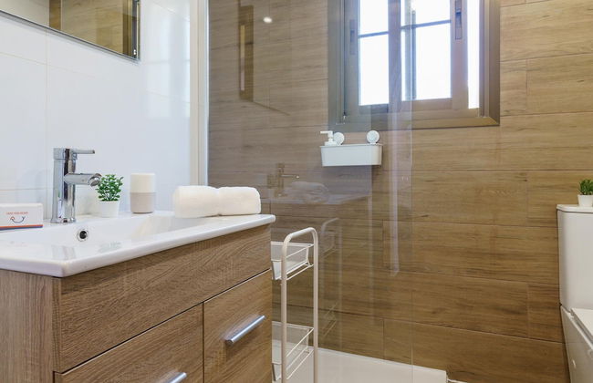 Sunny Tranquility With Pool - Foto 17