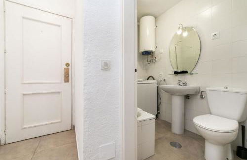 Classy XIII - Ferga Suites - Photo 14