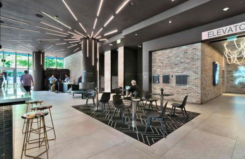 Ocean Front Condo Near Cruise Port, Bayfront Park, plus Free Parking - Foto 39