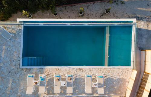 Family Villa Portes with panoramic view! - Foto 24