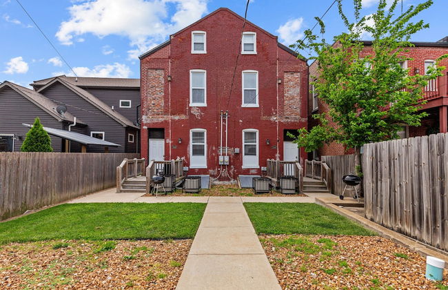 Mysteries on Lemp | JZ Vacation Rentals - Photo 34