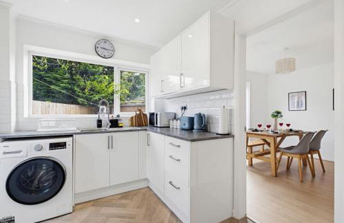 Spacious, Comfy, 3 Bed House - Free Parking - Quiet Area - In Shirley, Solihull - Near JLR, NEC, Airport, M42 - Foto 32