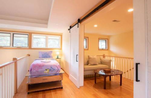 Beautiful backyard pool deeded beach rights - Foto 21