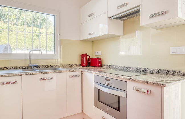 Charming Villa With Private Swimming Pool Near the Sea - Foto 3