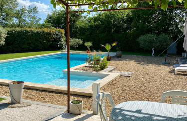 La petite maison avec piscine face au Luberon - Foto 19