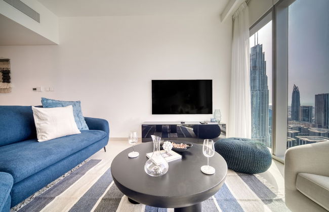 Classy Downtown 2BR w City View Balcony - Photo 52