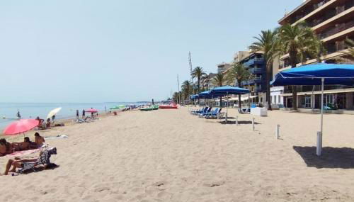 Precioso Apartamento Acondicionado al Lado del MAR - Photo 3