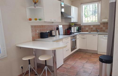 Studio indépendant à la Villa Garlaban 3 étoiles - Foto 35