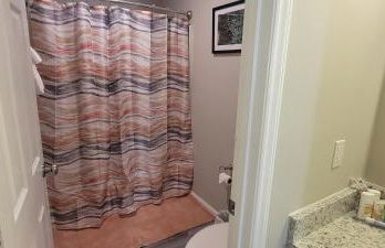 Studio 409 Spring Lake - Fayetteville Near Fort Brag - Accessible 1st Floor with Self Check-in and Premium Wifi - Foto 23