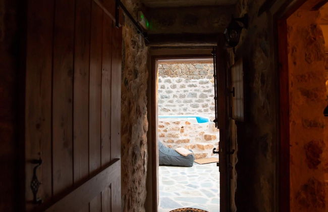 Dandy Villas Tower House Built in 17th Century Pool - Photo 65