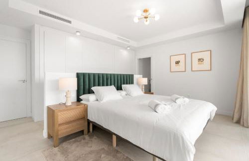 Lovely Evergreen - Photo 16