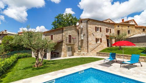 Villa Zoro with a lovely garden and a private POOL in the middle of Istria - Foto 2
