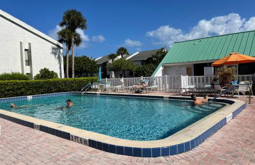 Excellent beach front community, golf course, tennis, sunny weather year round! - Foto 49
