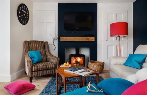 Littlefields - With hot tub, garden, private parking and short walk to beach - Foto 7