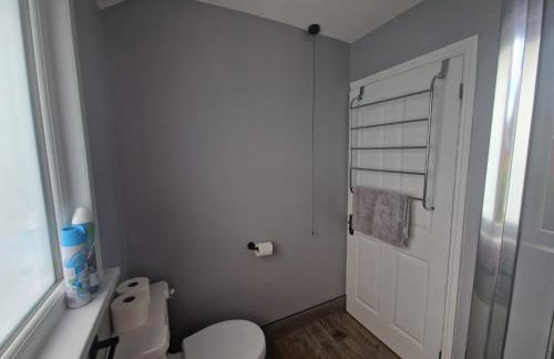 Entire 3 bedroom house 5 minutes from the beach - Foto 10