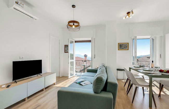 Luce Lake View on Stresa Hill - Photo 24