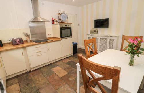 Tyne View Cottage - Photo 9