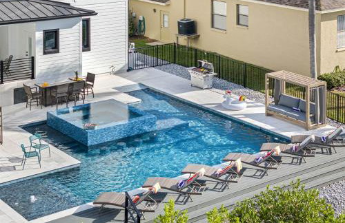 2 Million Villa Heated Pool w Luxury Spa 6BR & 6BR Waterfront by Canal - Foto 11