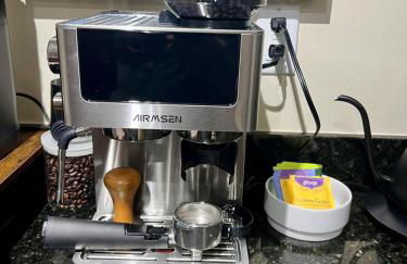 Luxury Waterfront Condo Hilton Hotel Amenities Beach Pool Jacuzzi Jetskis Gym - Foto 7