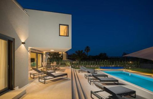 Beautiful Home In Tar - Foto 16