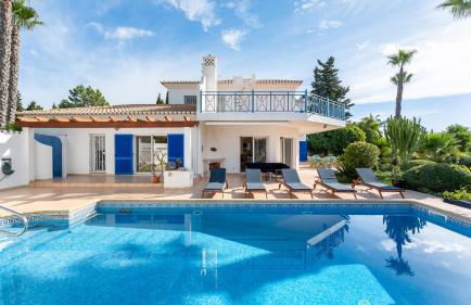 Bright 3 BDR Duplex House With Pool by LovelyStay - Foto 5