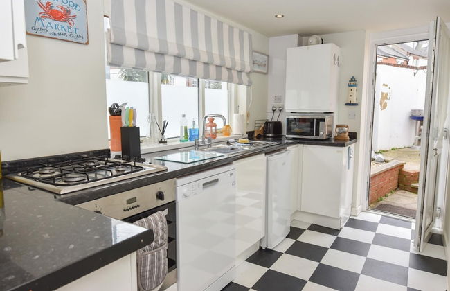 Boat House Located in the Sailing Mecca of Cowes - Foto 4